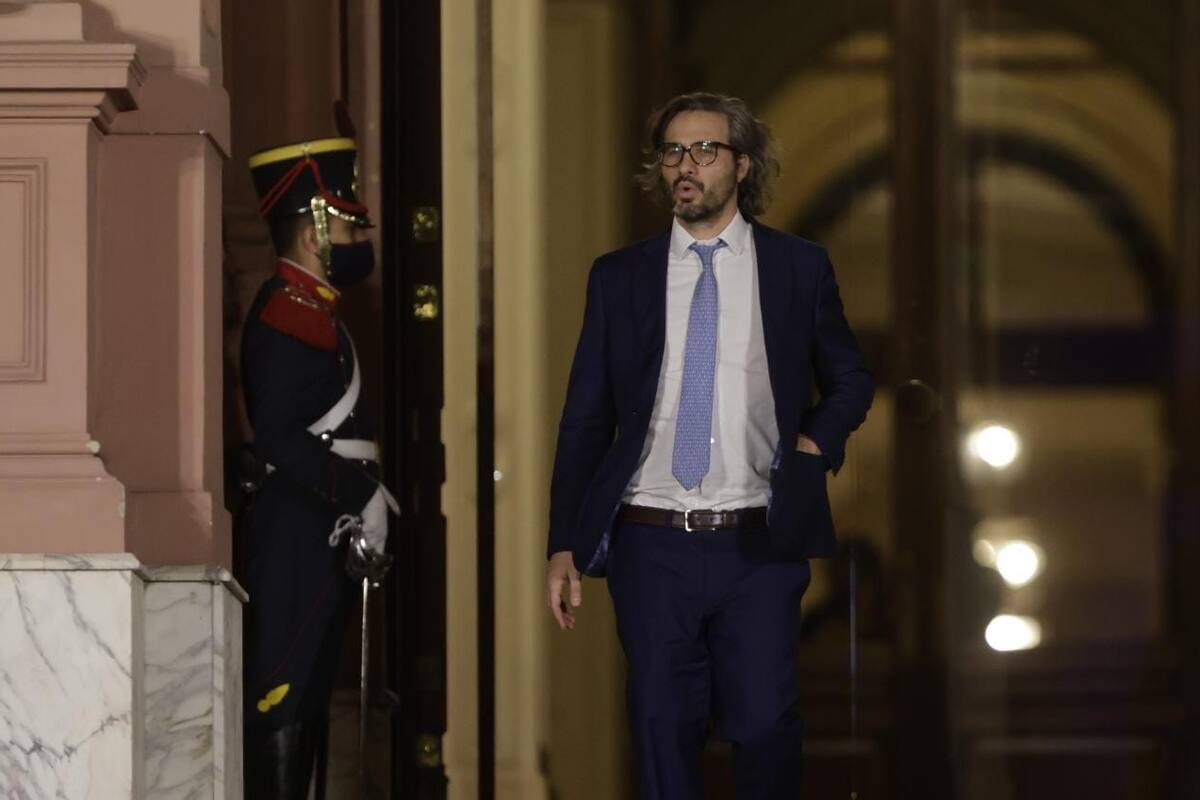 Santiago Cafiero se retira de Casa Rosada - Santiago Filipuzzi