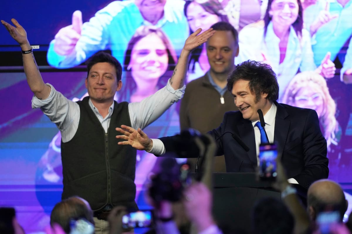 Santiago Caputo y Javier Milei