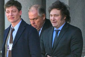 Santiago Caputo y Javier Milei, durante su visita a la Casa Blanca
