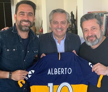 Santiago Carreras, Alberto Fernández y Víctor Santa María