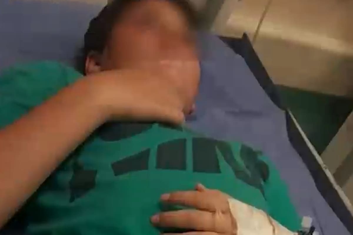 Santiago cursa sexto grado en la escuela pública N°43 de Glew y terminó internado por bullying