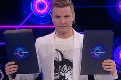 Santiago del Moro está al frente del reality que este domingo vivirá una edición especial