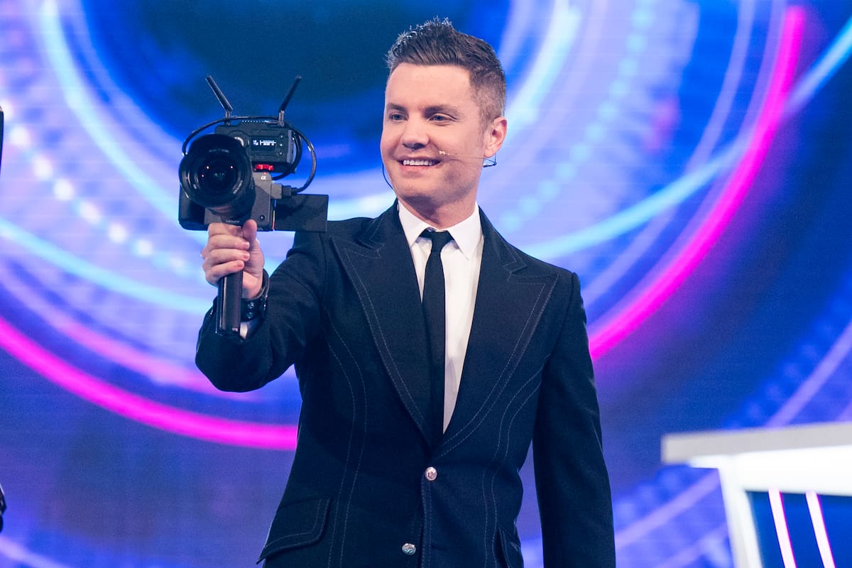 Santiago del Moro sigue firme al frente de Gran Hermano durante el verano