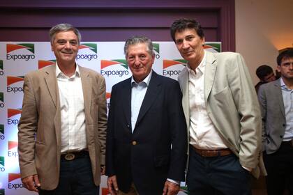 Santiago del Solar, jefe de gabinete de la Secretaría de Gobierno de Agroindustria, José Claudio Escribano (SA LA NACION) y Félix Sammartino, periodista