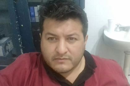 Santiago Gerónimo, de 42 años, murió hoy; tenía dos dosis de la vacuna Sputnik V