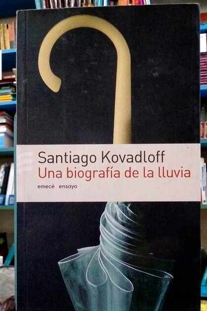 Uno de sus varios libros en el género