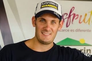 El piloto Mangoni responde a la falsa acusación de haber tomado cocaína en TV