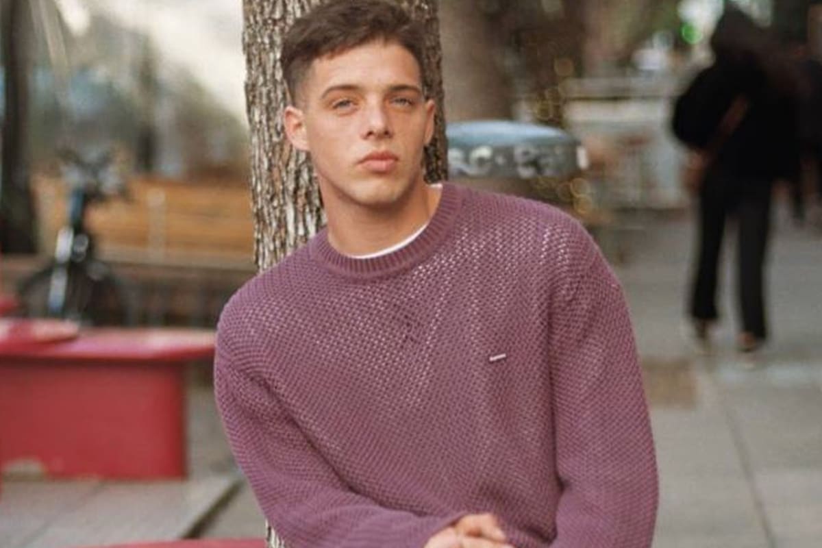 Santiago Maratea mostró un formal look (Foto Instagram @santimaratea)