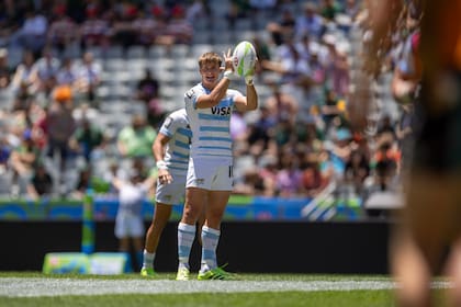 Santiago Mare es una de las grandes figuras de los Pumas 7s; mostró un gran nivel ante Australia