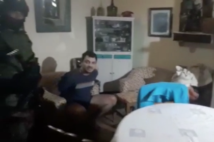 Santiago Mazzini, el abogado que estaba prófugo desde agosto pasado después de haber arrollado y matado con su camioneta al piloto de aviones Julián Giménez, fue detenido la semana pasada