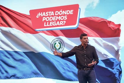 Santiago Peña, candidato a presidente de Paraguay por el Partido Colorado