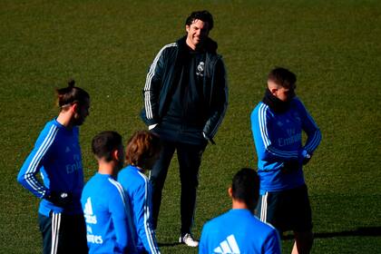 Santiago Solari en el entrenamiento de Real Madrid.