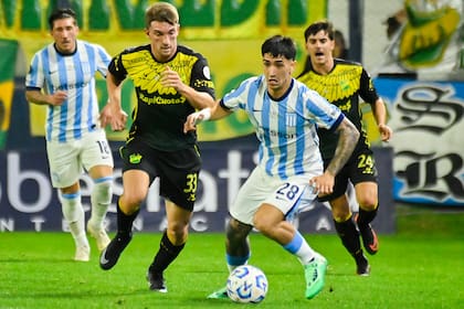 Santiago Solari es de los más resistidos por los hinchas y evalúa salir de Racing