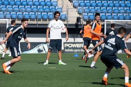 Santiago Solari será el DT interino de Real Madrid