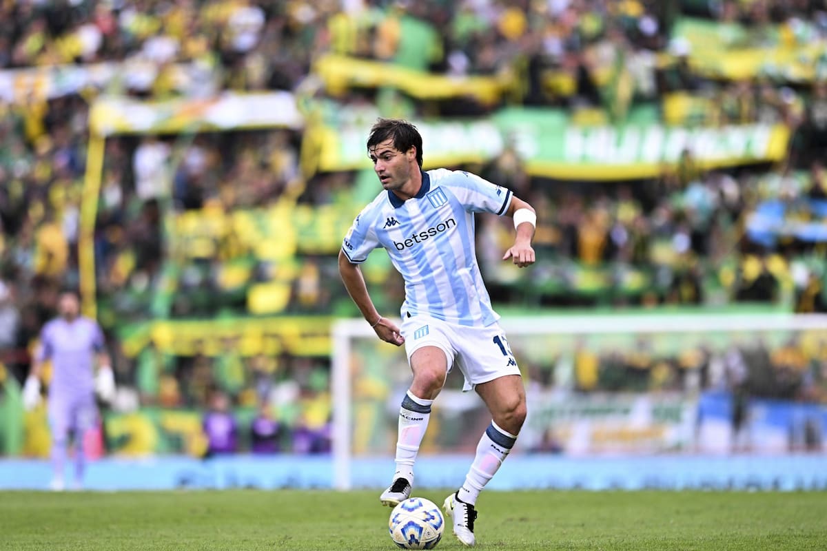 Santiago Sosa forzó la salida de Racing y fue separado; no estará ante Argentinos Juniors y su destino ya está en Vasco da Gama