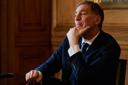Santilli considera que LLA debe acordar con espacios que piensen "parecido" para ir a pelear por la reelección de Milei en 2027