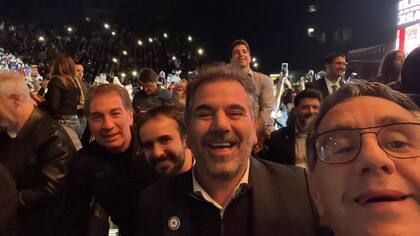 Santilli, Maquieyra, Ritondo y Finocchiaro fueron al Luna Park para acompañar a Milei