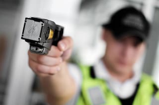 El Gobierno nacional apeló el fallo que lo obligaba a resolver la importación de las Taser