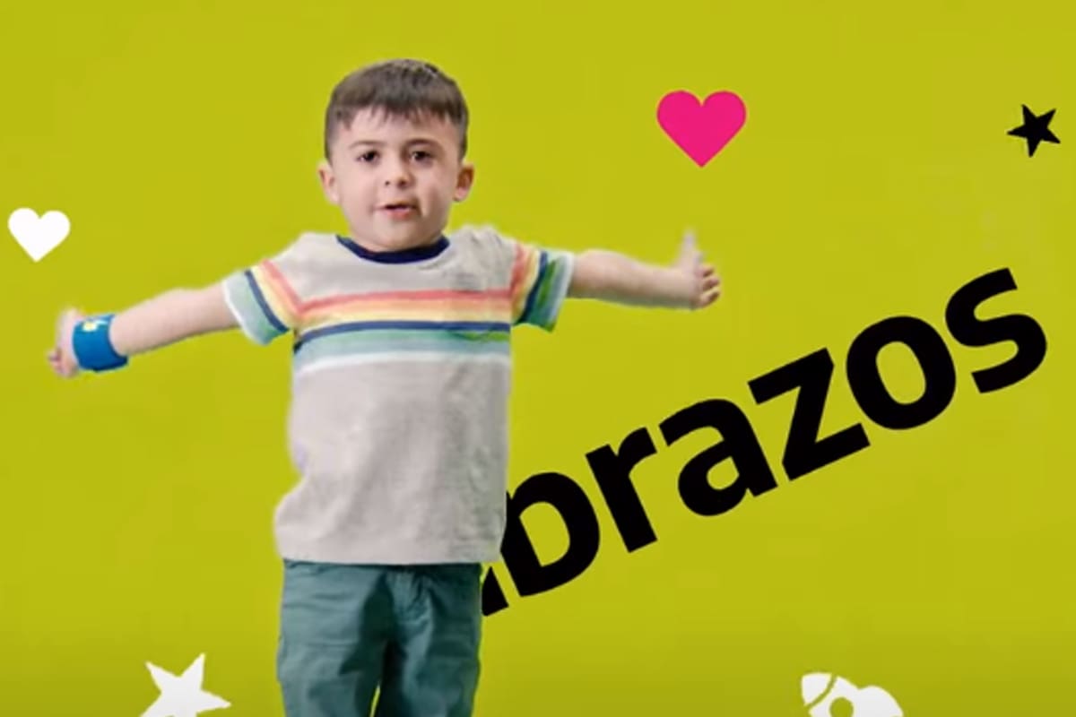Santino participó en un spot oficial de la campaña nacional de vacunación contra la polio y el sarampión que está en curso