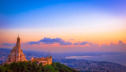 Santuario mariano en Harissa, en Jounieh, la ciudad natal del rector de la Catedral Maronita de Buenos Aires
