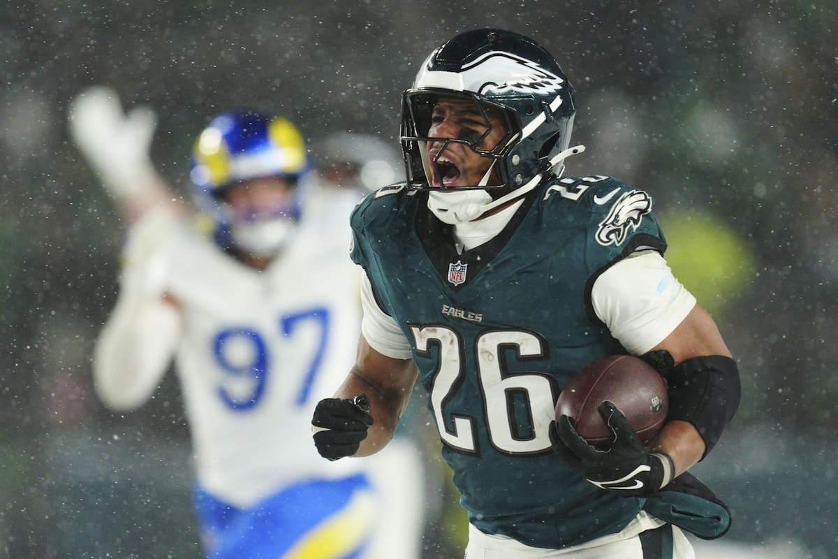 Saquon Barkley tiene uno de los mejores contratos de la NFL (Archivo)