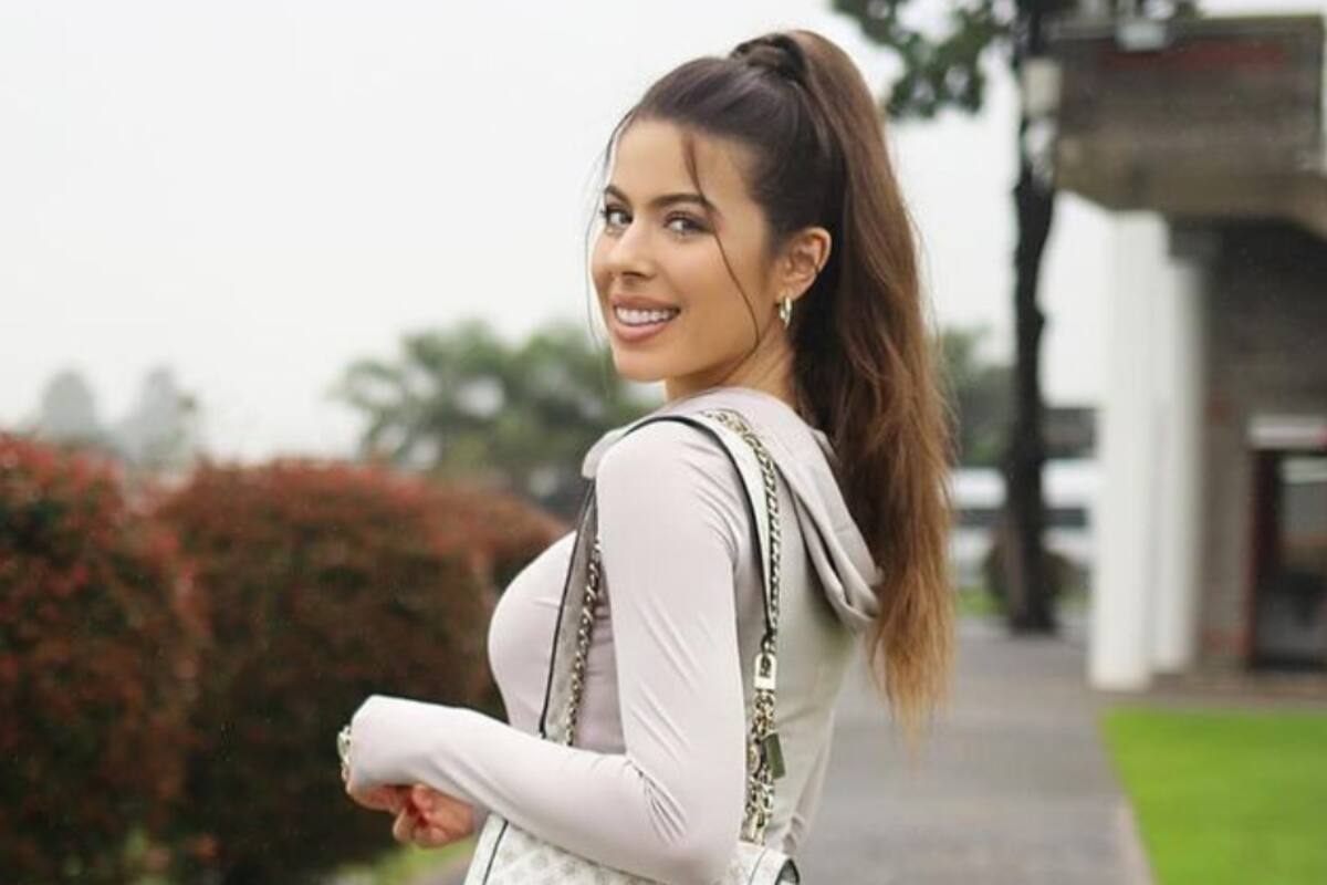 Sara Duque, la profesora de inglés de Julián Álvarez, estuvo cerca de River y sembró un interrogante (Foto: Instagram @saralduque)