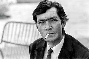 Sara Facio (Buenos Aires, 1932) fotografió a Julio Cortázar en París