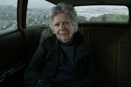 Sara Jane Moore en el documental sobre su vida, Suburban Fury