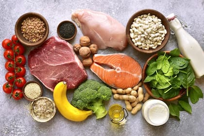 Sara recomienda priorizar el consumo de frutas, verduras de estación, legumbres y proteínas de alta calidad