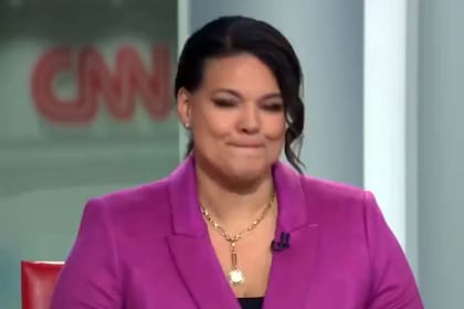 Sara Sidner, corresponsal y conductora del noticiero CNN News Central anunció que padece cáncer de mama