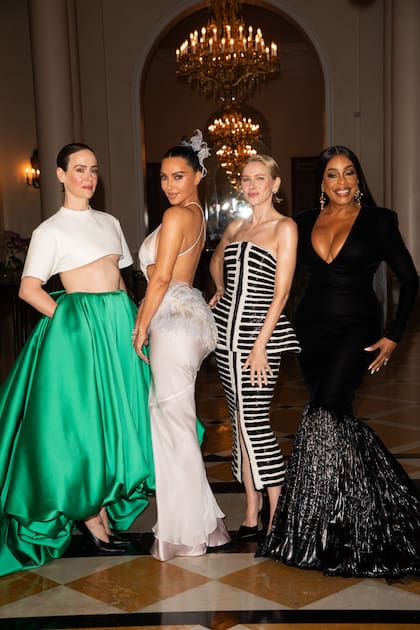 Sarah Paulson, Kim Kardashian, Naomi Watts y Niecy Nash en la presentación de Todo vale en Brasil