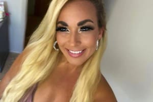 Sarah Seales fue despedida como maestra de primaria, pero encontró en OnlyFans una forma de "empoderamiento"