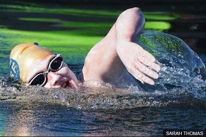 Sarah Thomas nació en Colorado, Estados Unidos, y terminó el año pasado su tratamiento por cáncer de seno.