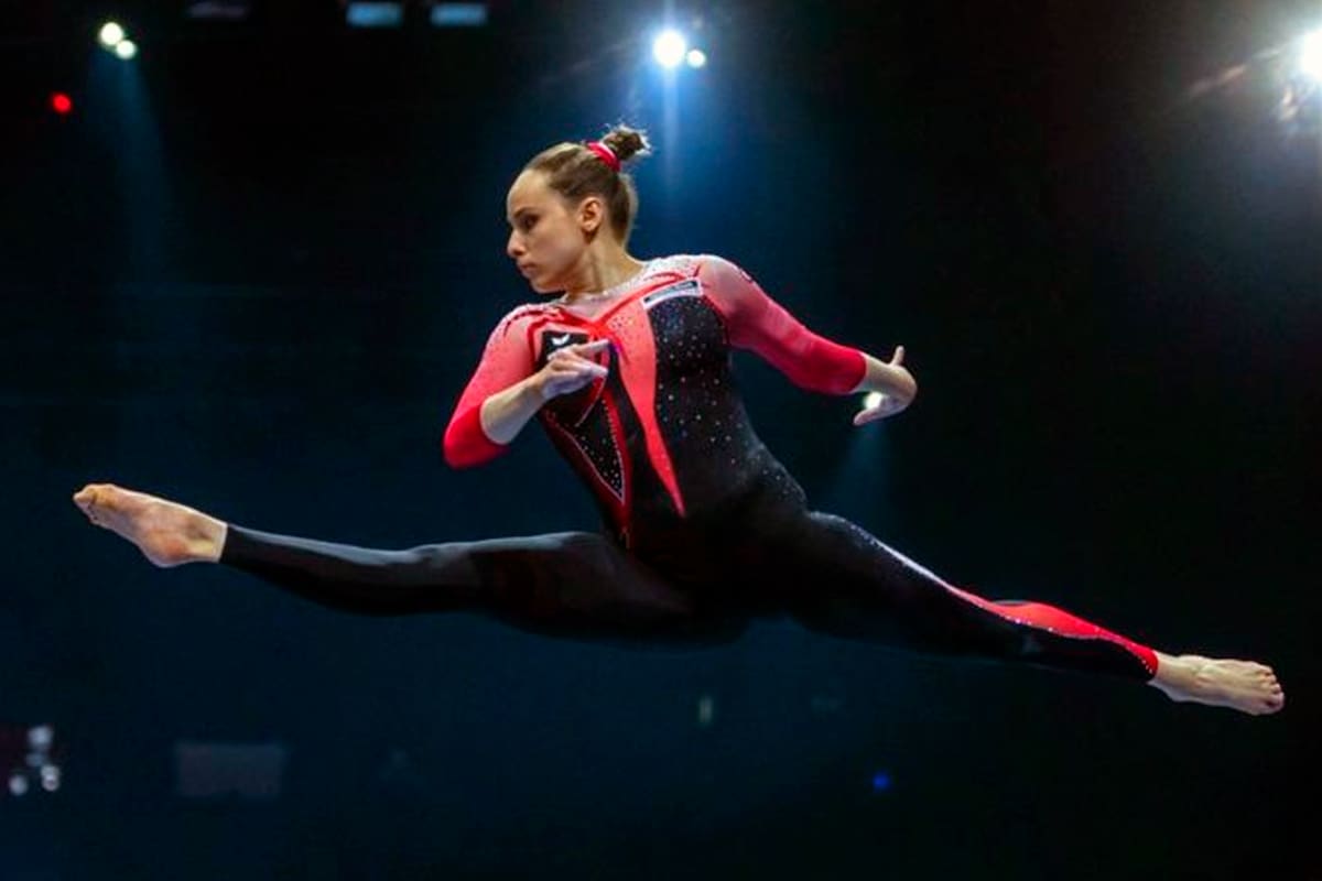 Sarah Voss dijo que esperaba que otras gimnastas siguieran el ejemplo de su equipo.