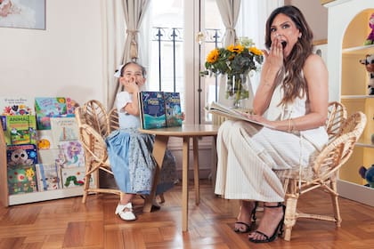 "Sari es una niña muy deseada", dice la modelo quien junto a su pareja, Fernando Burlando, estuvo ocho años buscando un hijo