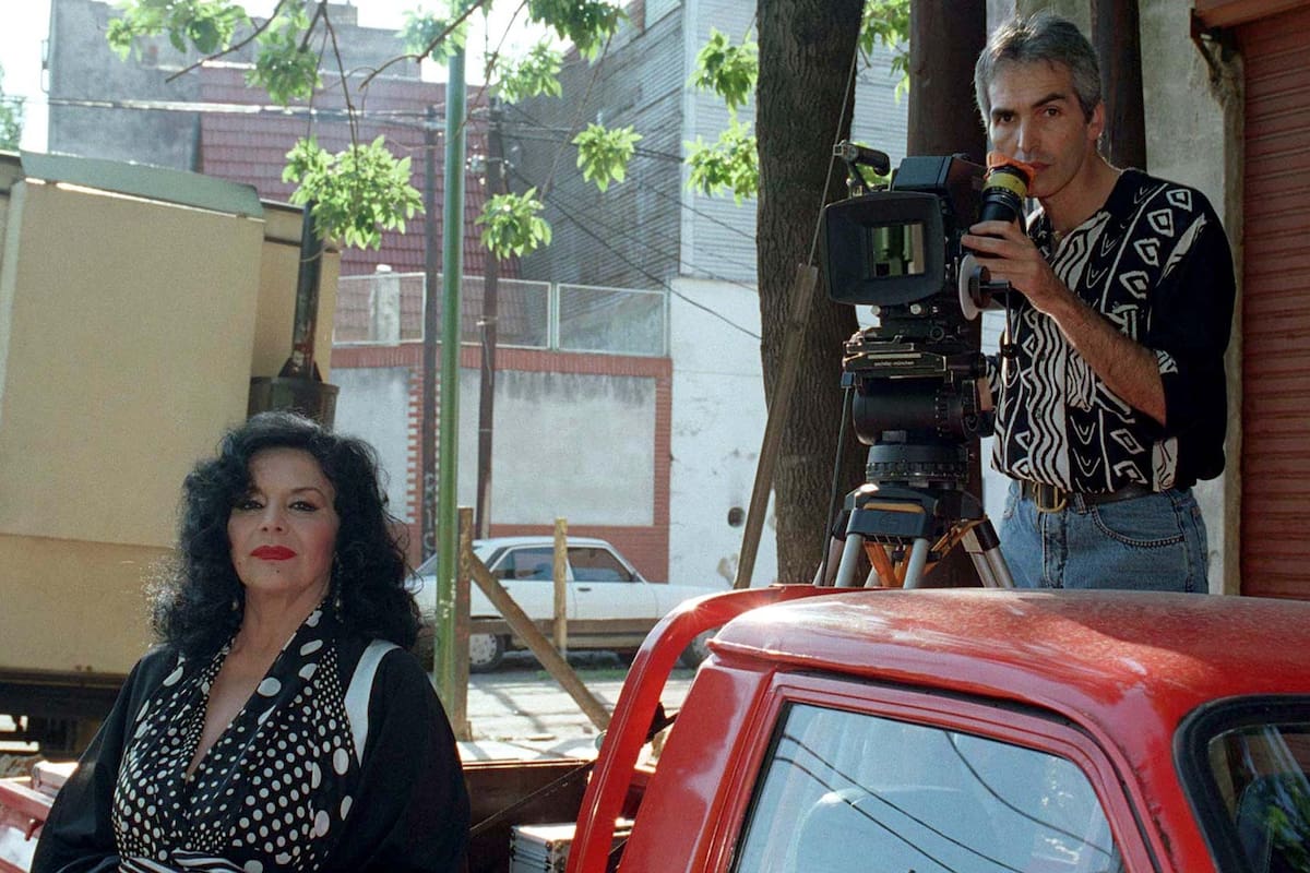 Sarli junto a Jorge Polaco, en el rodaje de La dama regresa