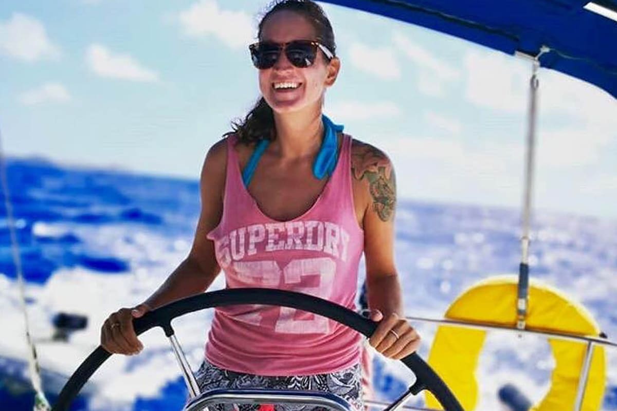 Sarm Heslop, la mujer británica desaparecida hace dos semanas del barco de su novio en las Islas Vírgenes de Estados Unidos