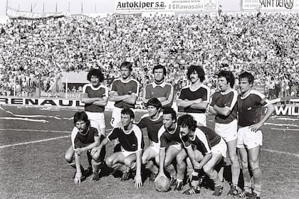 El equipo de Sarmiento de Junín en aquel especial 1° de noviembre de 1980