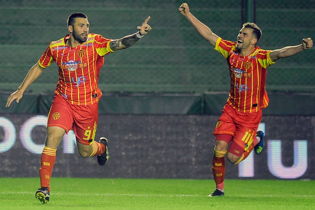 Sarmiento, de Chaco, el verdugo de los equipos