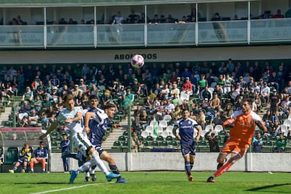 Sarmiento y Gimnasia igualaron 0-0 en Junín