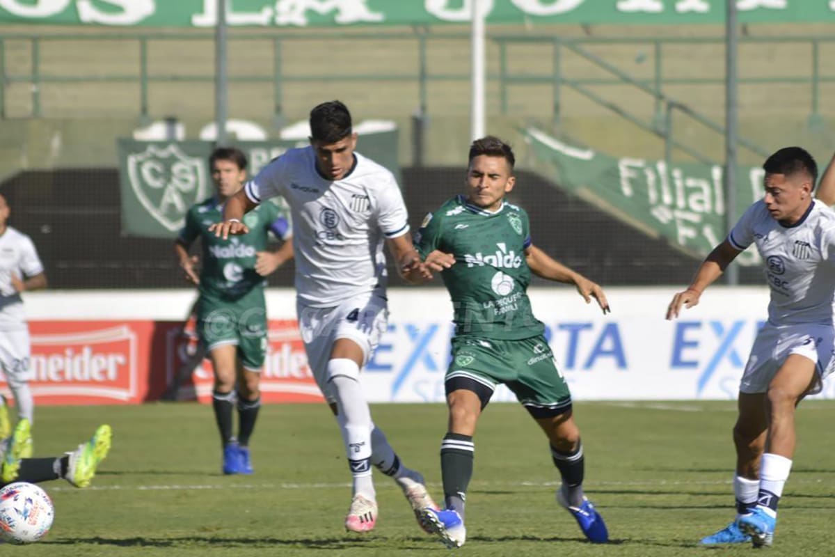 Sarmiento y Talleres empataron en Junín.