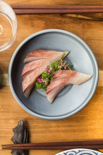Sashimi de pez limón en Kõnã Corner.