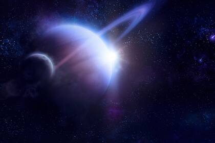 Saturno es famoso por sus anillos y eso lo hace un objetivo de los observadores aficionados.