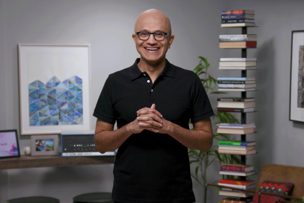 Satya Nadella, CEO de MIcrosoft, en la conferencia inaugural del Build 2022, la reunión anual para desarrolladores que organiza Microsoft