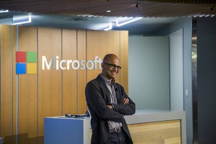 Satya Nadella fue nombrado director ejecutivo de Microsoft en 2014. Desde entonces casi se ha triplicado el valor de la empresa en la bolsa