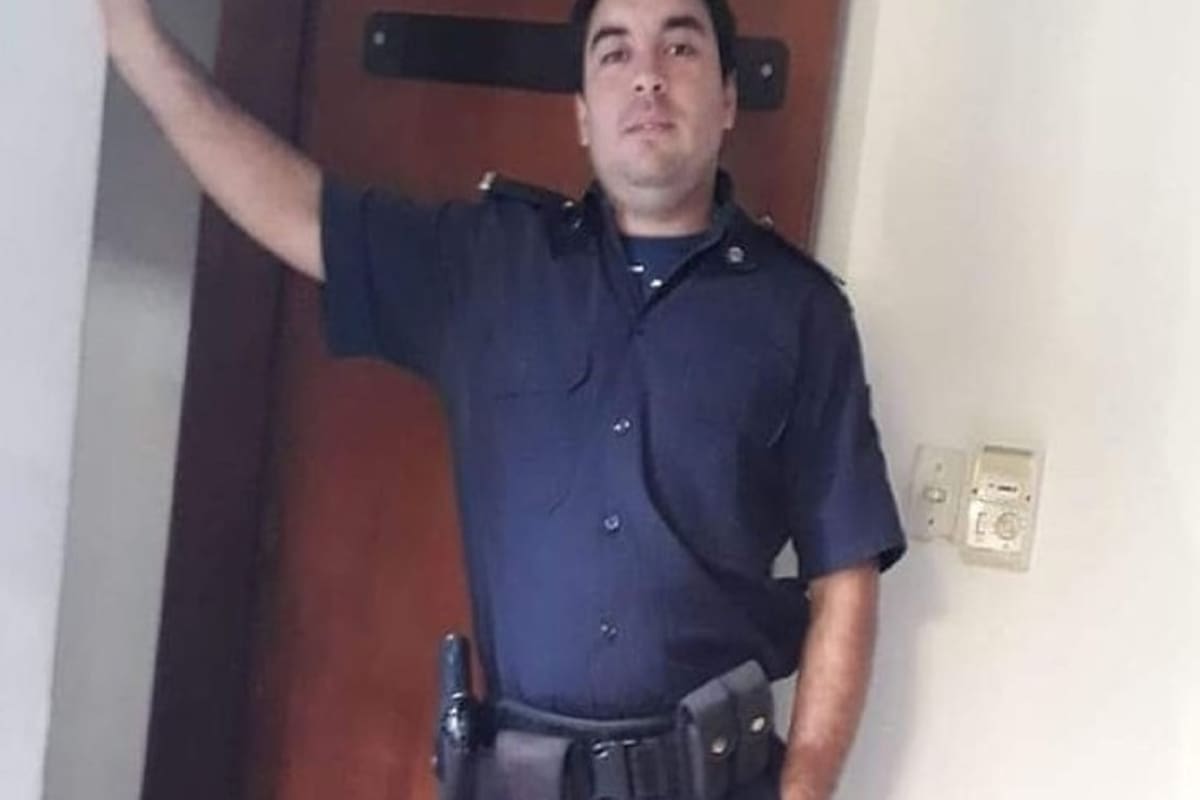 Saul Ballesteros murió tras enfrentarse con sus propios compañeros de la comisaría tras un llamado al 911