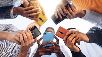 Savage afirma que hay personas que deciden tener menos sexo físico gracias al desarrollo de las nuevas tecnologías.