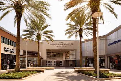 Sawgrass Mills, el centro comercial más barato de Florida, según ChatGPT
