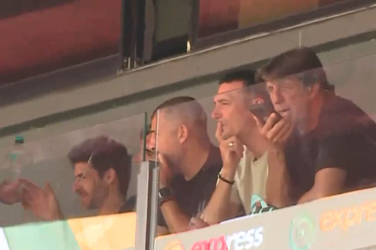 Scaloni junto a Samuel, Aimar y Ayala en el Coloso del Parque