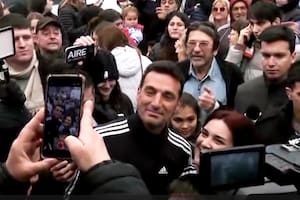 Scaloni se despidió de Pujato y su familia le dejó un mensaje a los hinchas